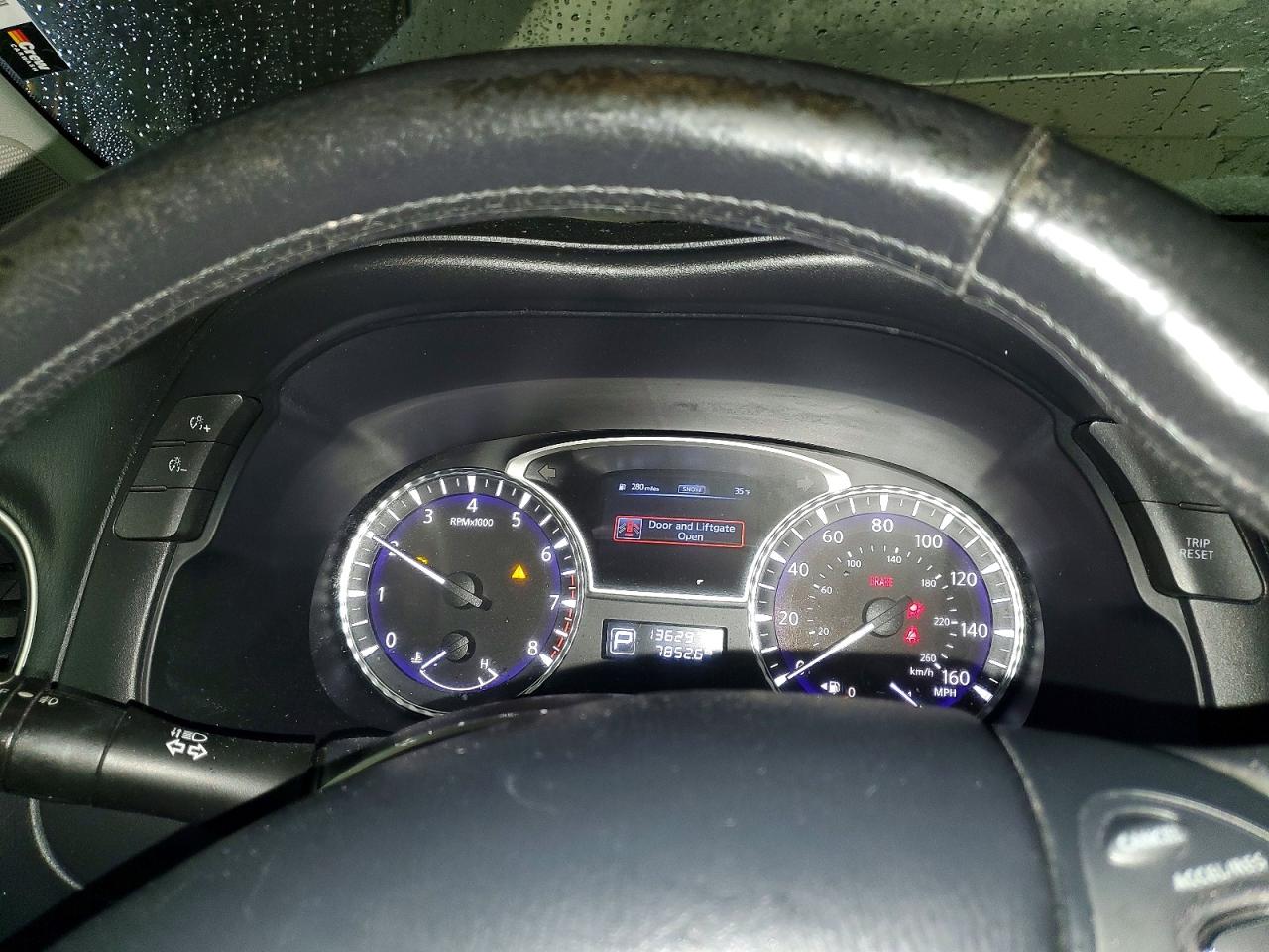 2014 INFINITI QX60 BASE photo 9