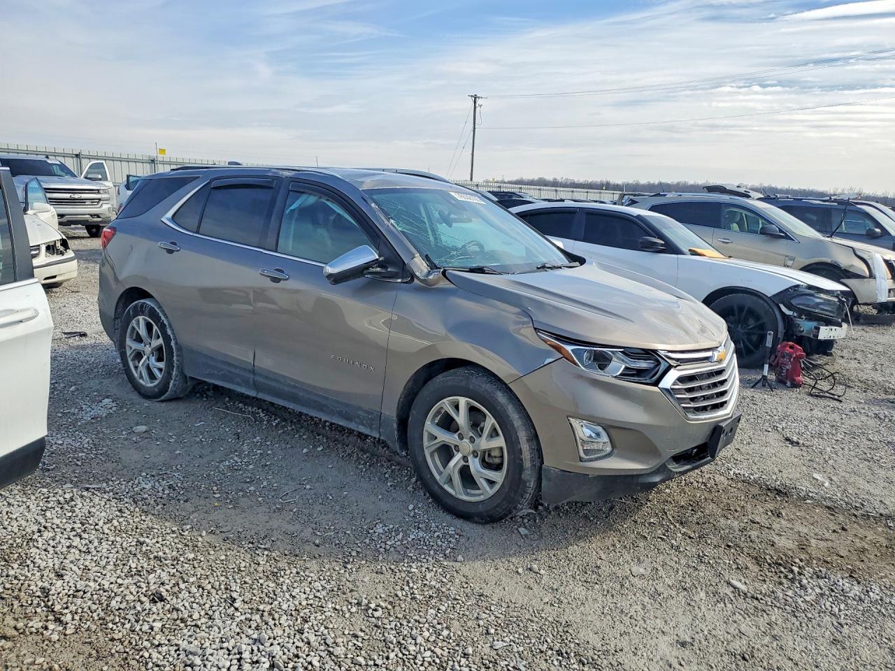 2018 CHEVROLET EQUINOX PREMIER photo 10
