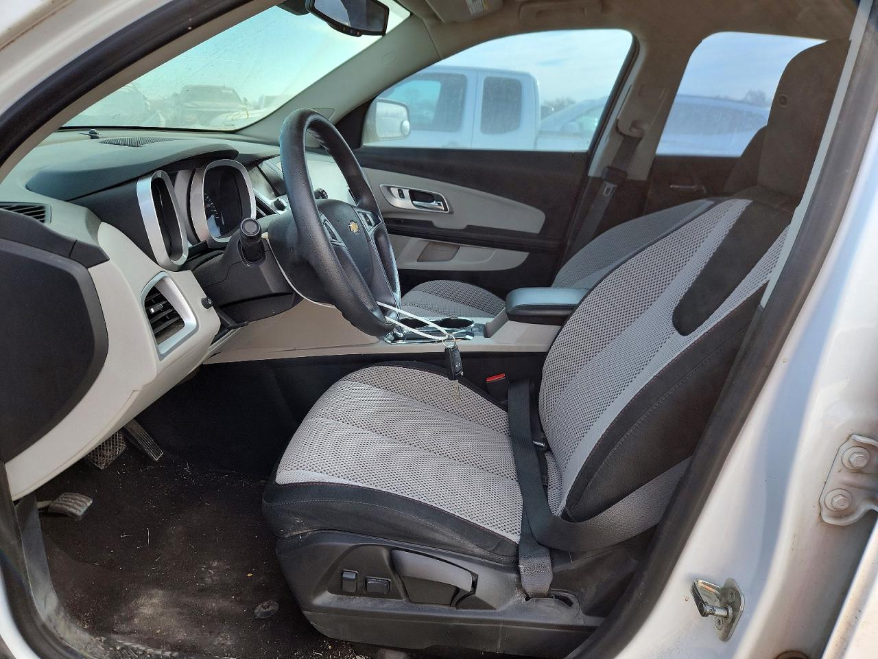 2016 CHEVROLET EQUINOX LS photo 19