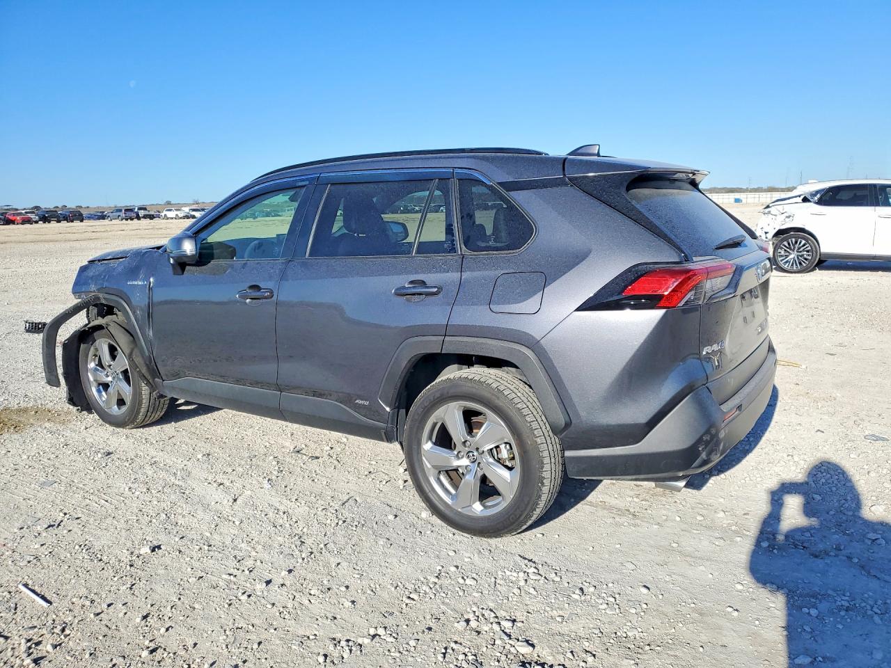 2021 TOYOTA RAV4 XLE PREMIUM photo 2