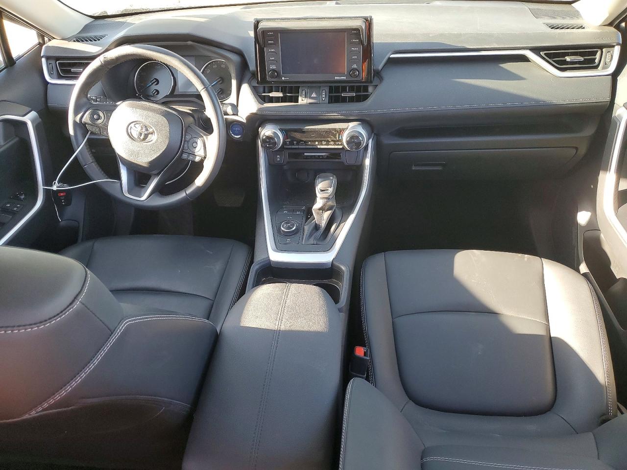 2021 TOYOTA RAV4 XLE PREMIUM photo 8