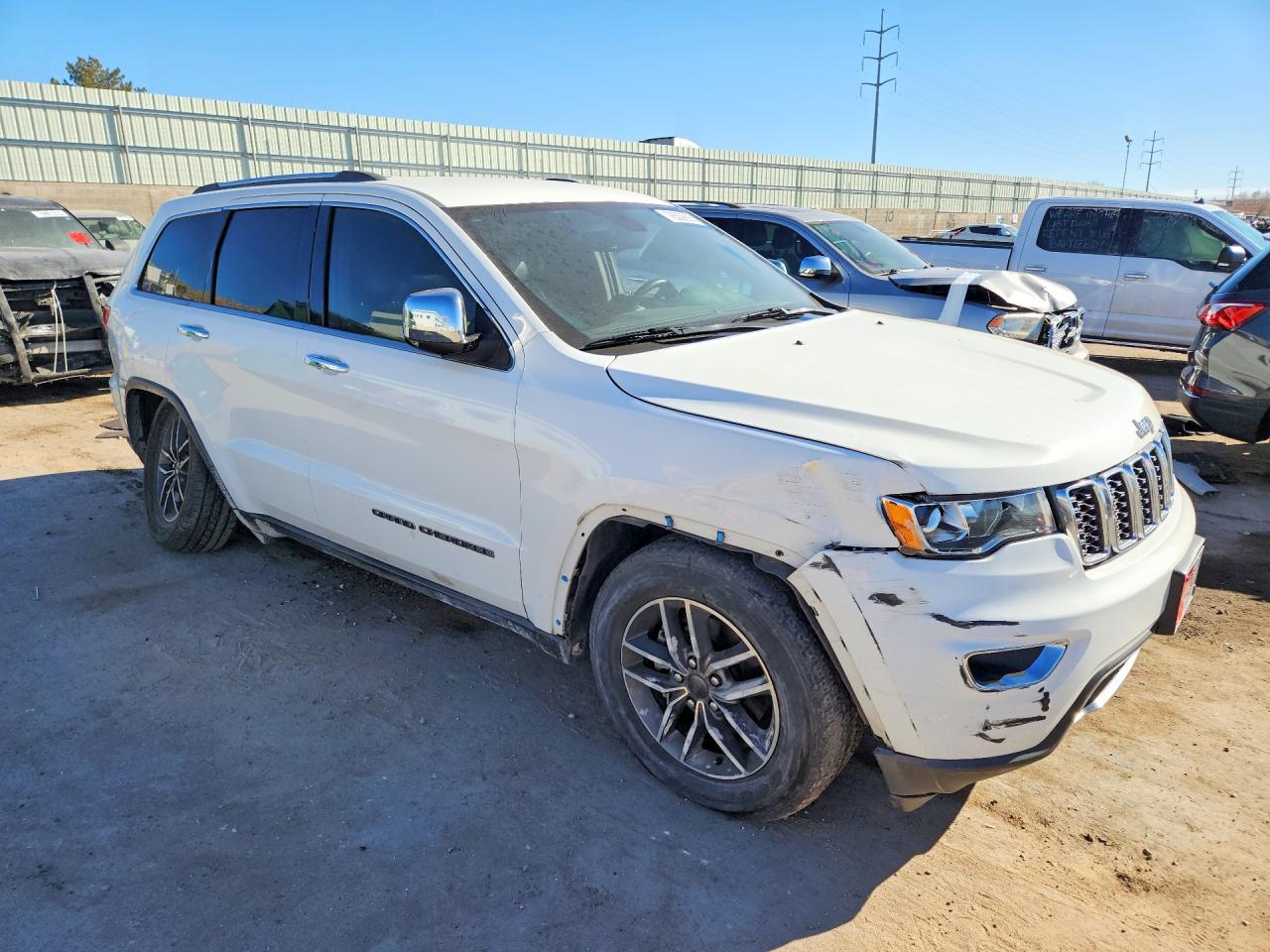 2019 JEEP GRAND CHEROKEE LIMITED photo 4