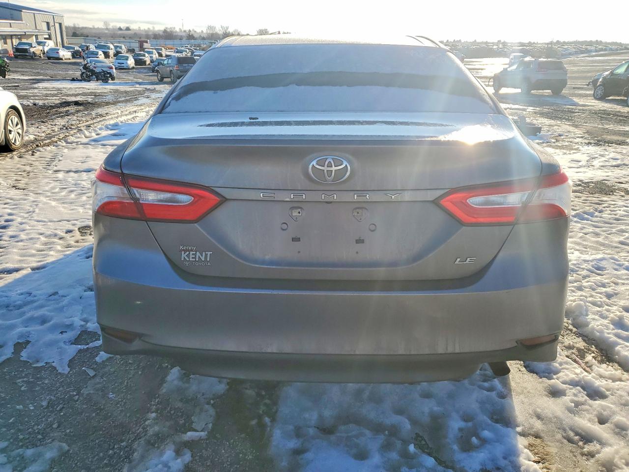 2018 TOYOTA CAMRY L photo 6