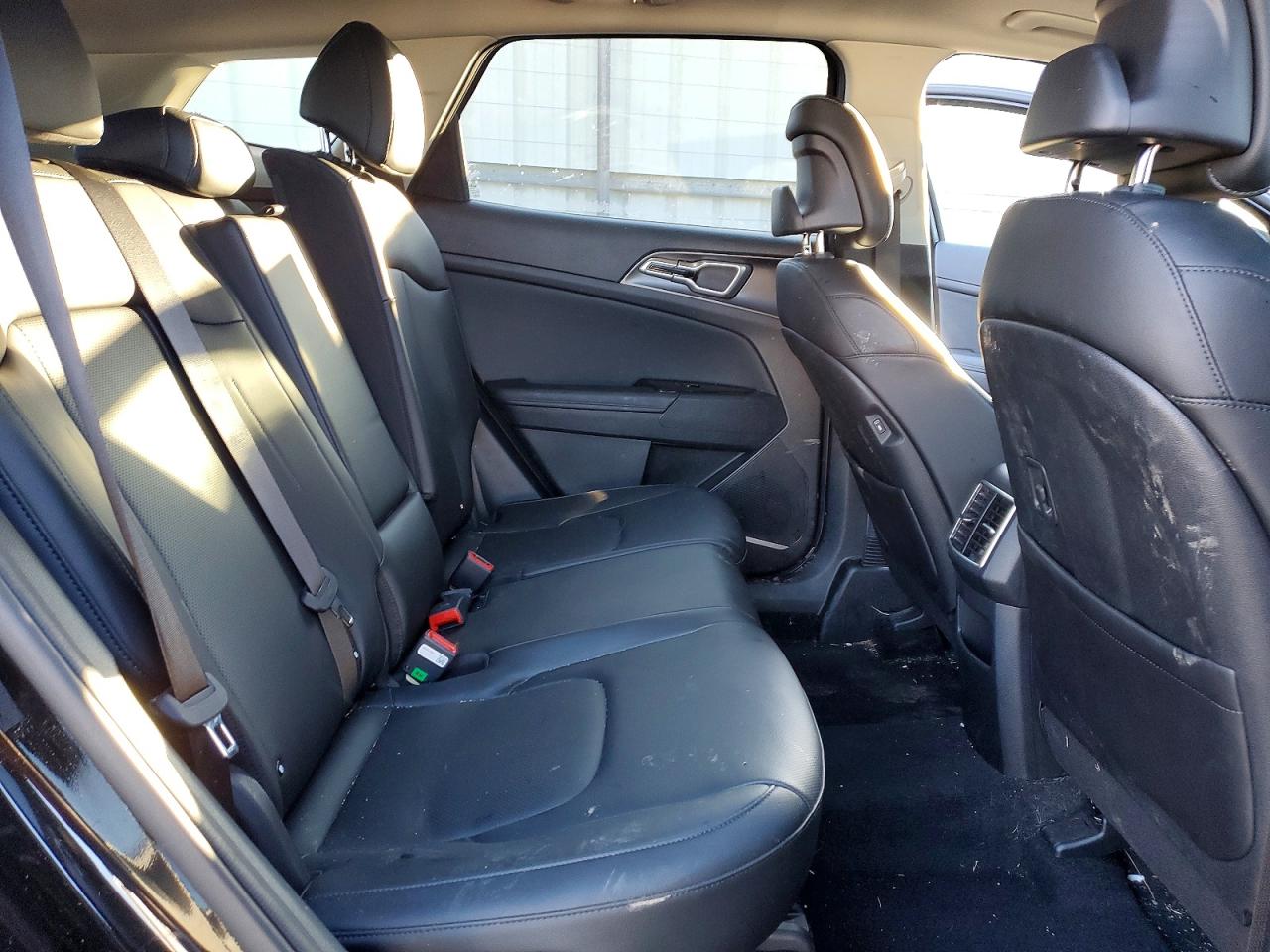 2025 KIA SPORTAGE EX photo 11