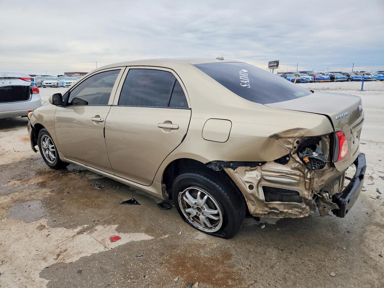 2009 TOYOTA COROLLA LE photo 2
