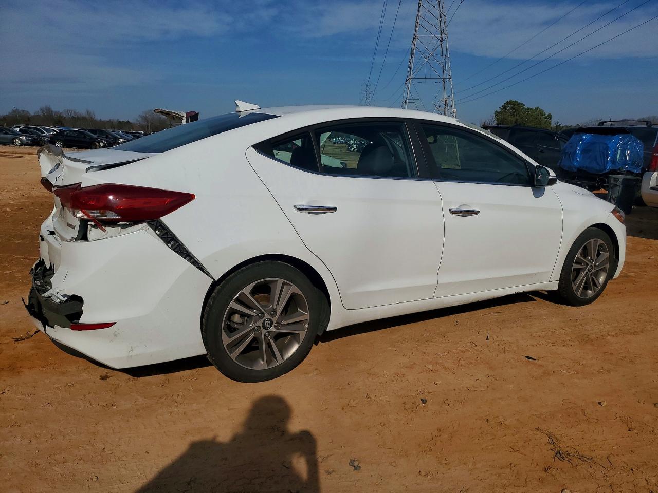 2017 HYUNDAI ELANTRA LIMITED photo 3