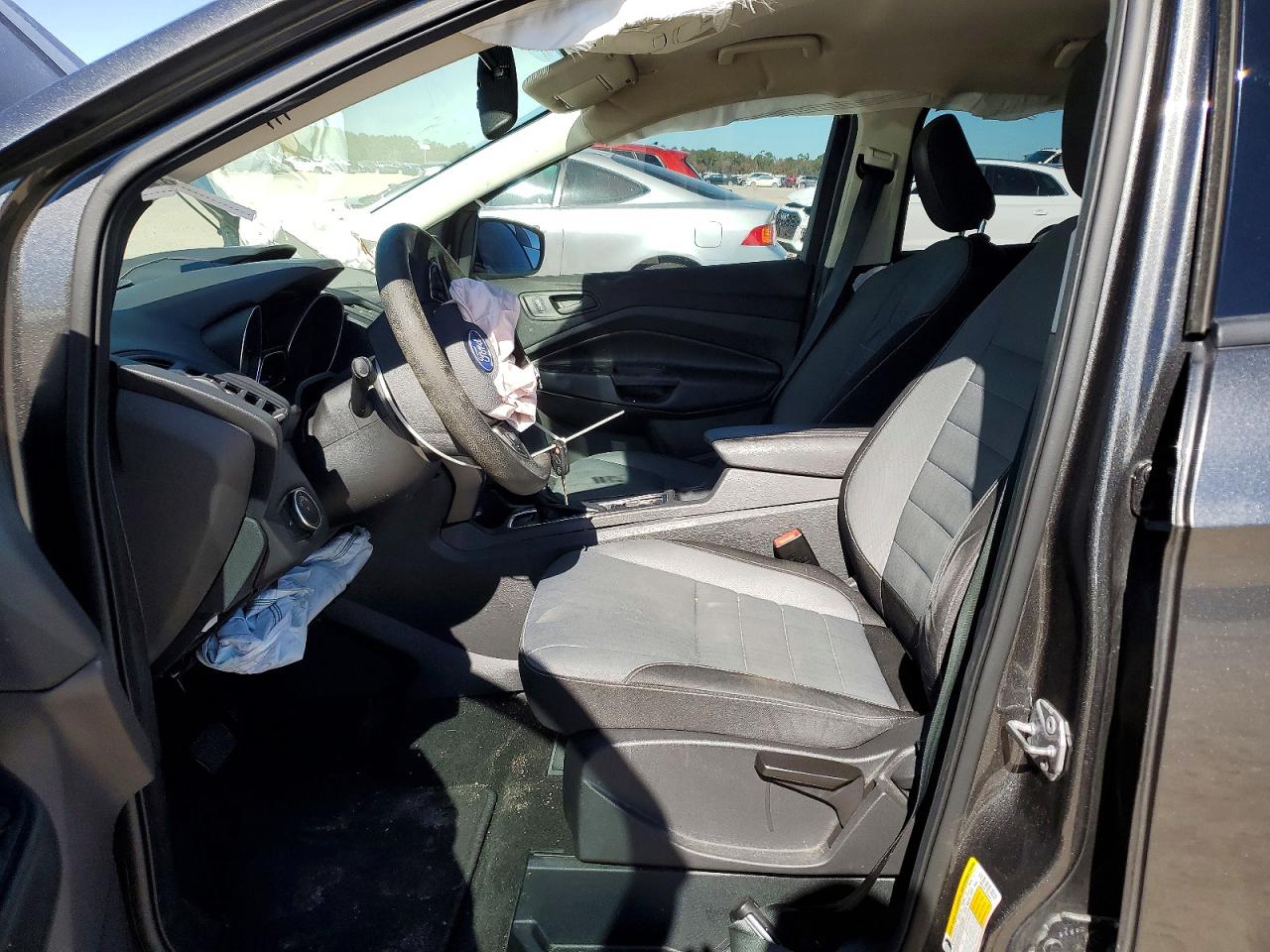 2019 FORD ESCAPE S photo 7