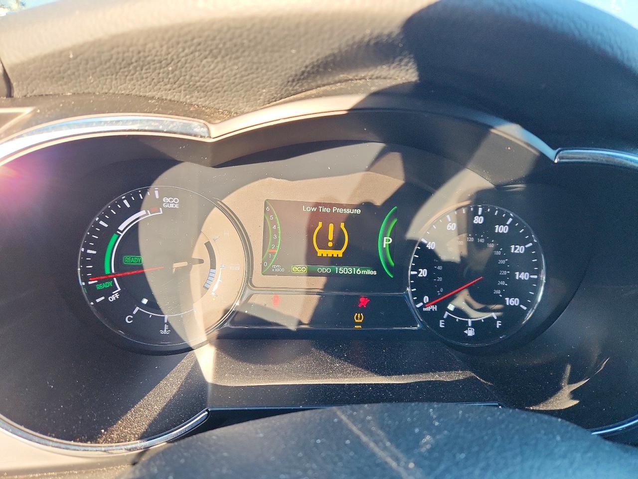 2012 KIA OPTIMA HYBRID photo 25