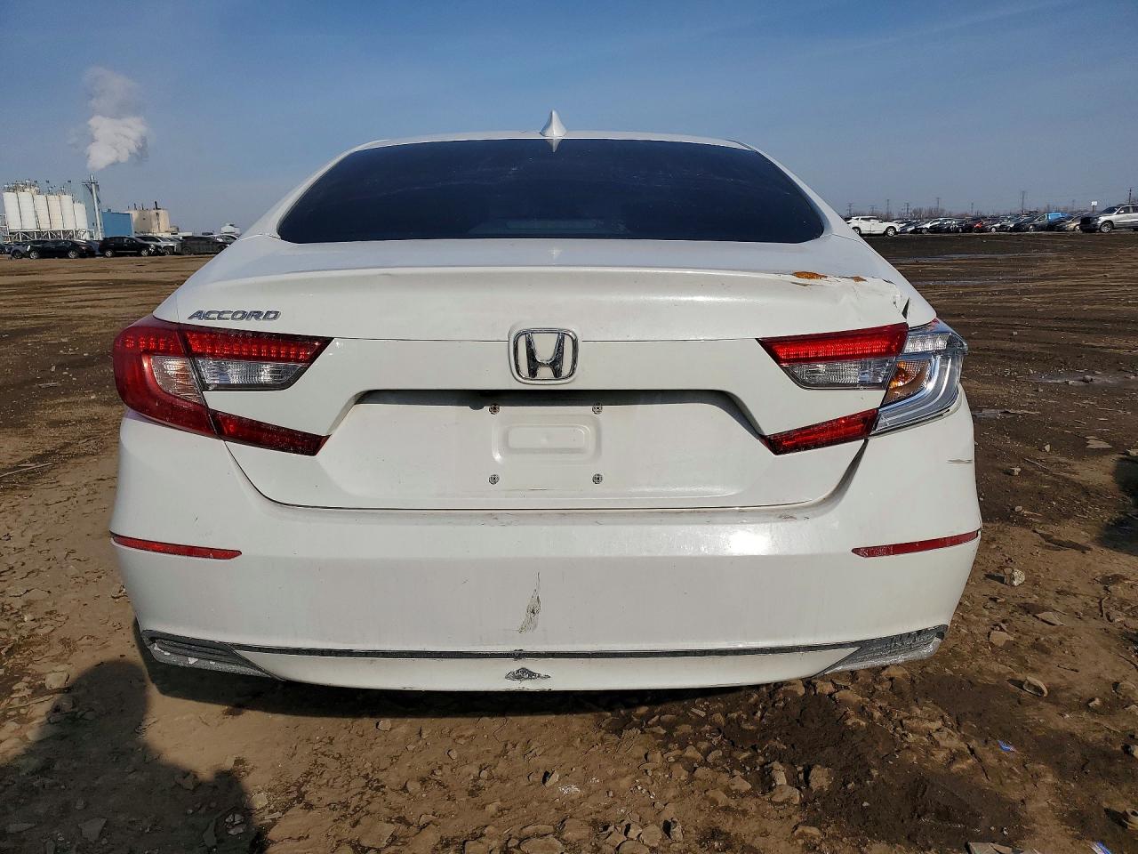 2020 HONDA ACCORD LX photo 11