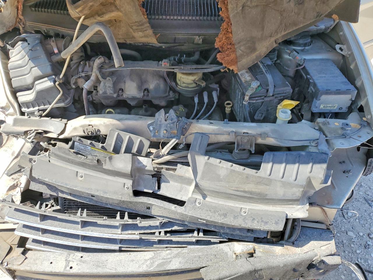 2005 CHRYSLER TOWN & COUNTRY TOURING photo 12
