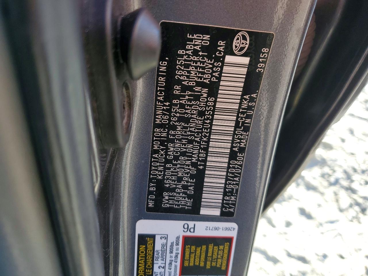 2014 TOYOTA CAMRY L photo 23
