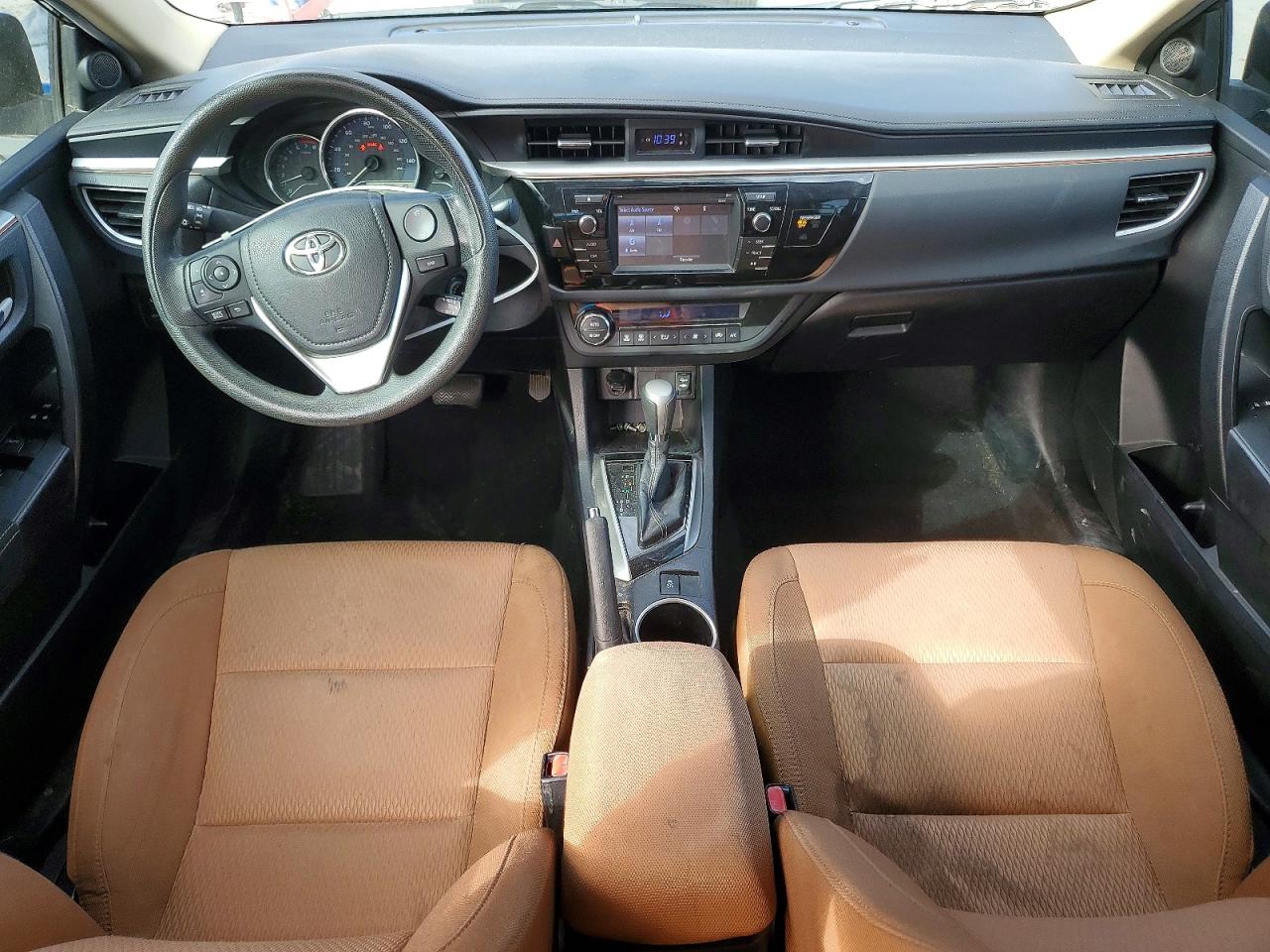 2014 TOYOTA COROLLA LE photo 8