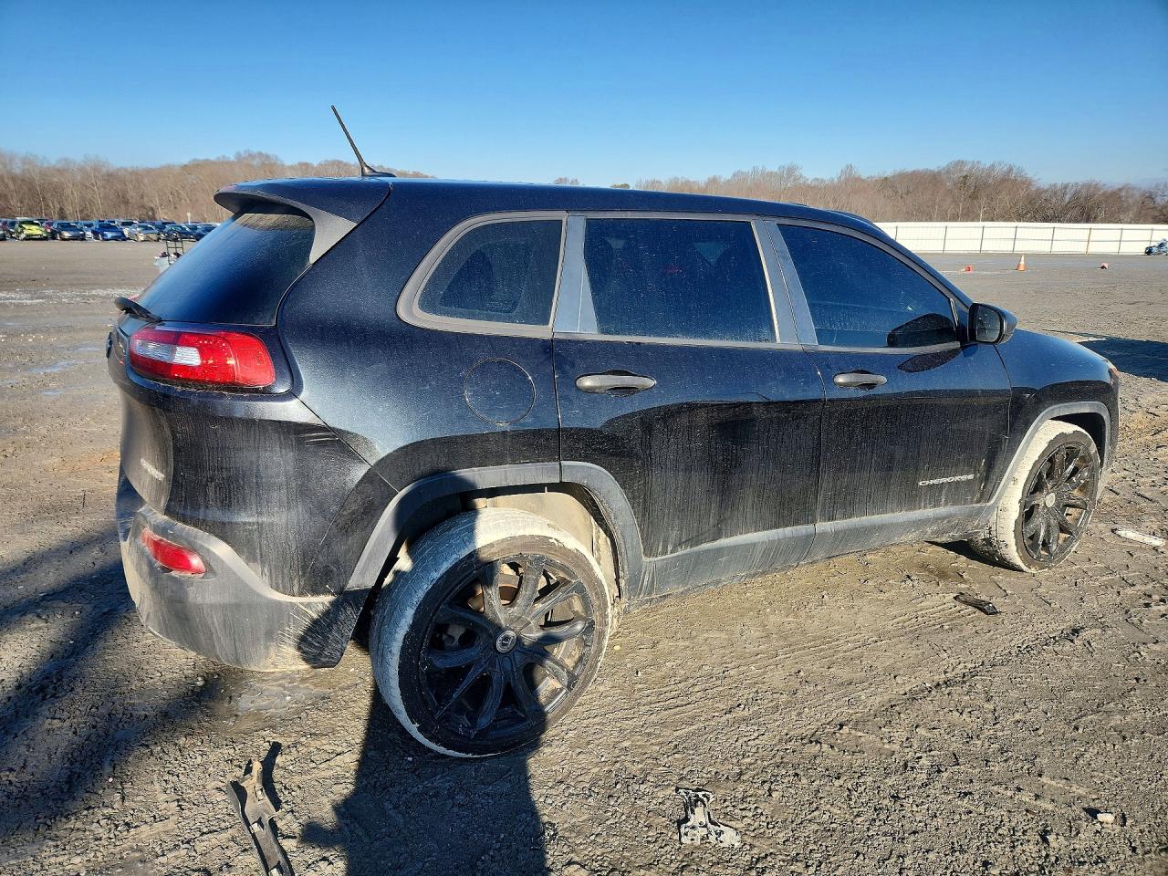 2016 JEEP CHEROKEE photo 5