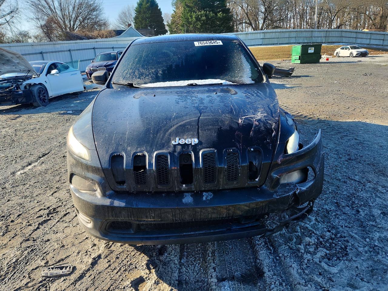 2016 JEEP CHEROKEE photo 9