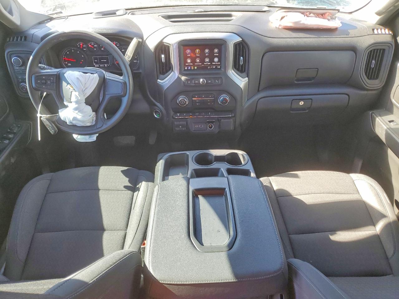 2024 CHEVROLET SILVERADO K2500 CUSTOM photo 15