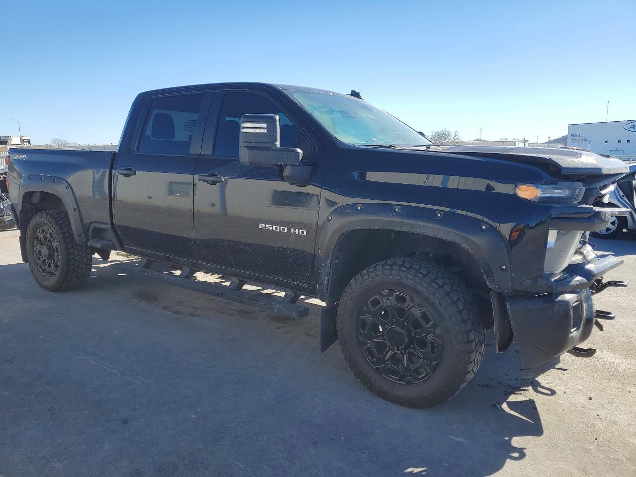 2024 CHEVROLET SILVERADO K2500 CUSTOM photo 7