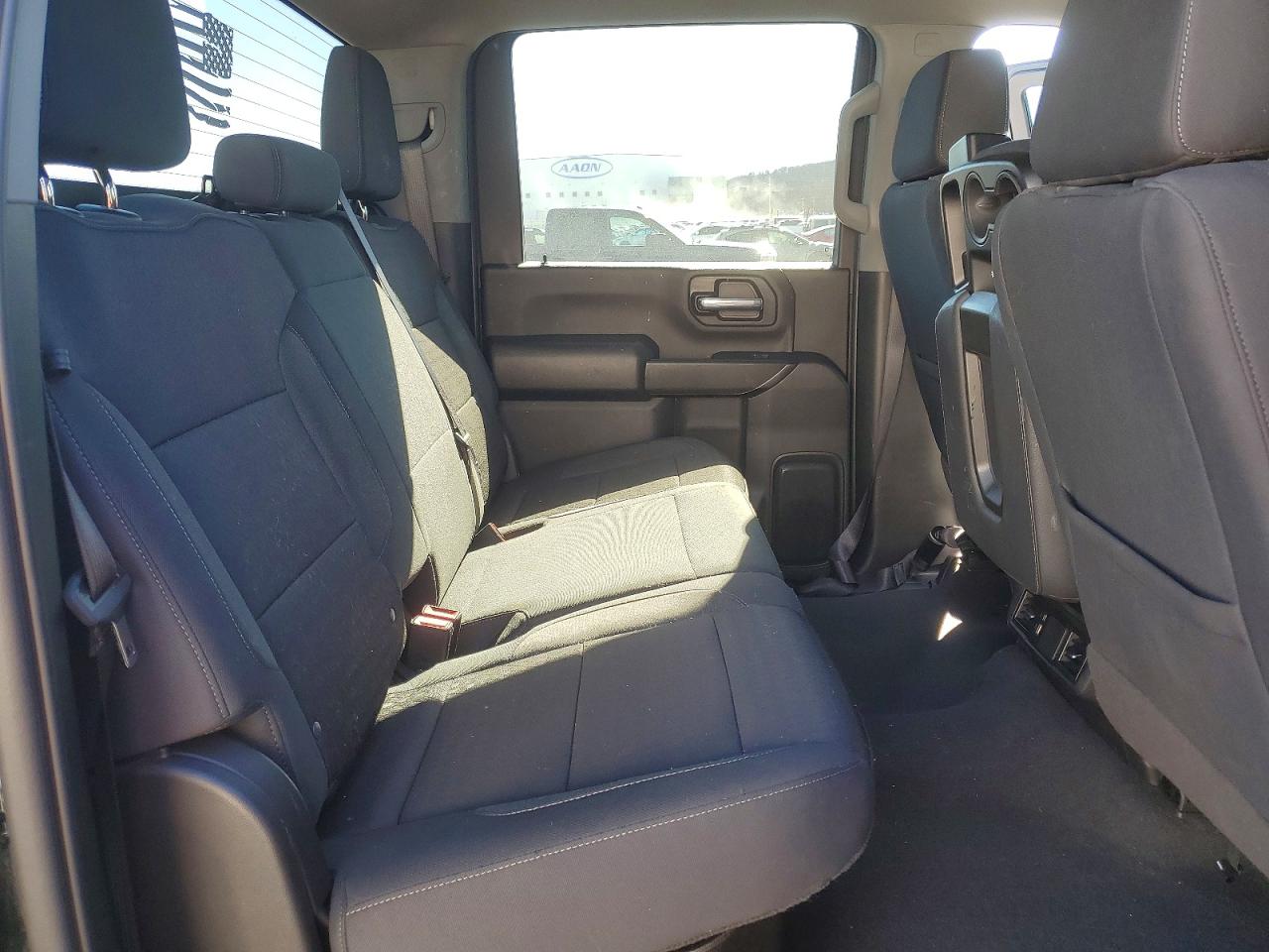 2024 CHEVROLET SILVERADO K2500 CUSTOM photo 19