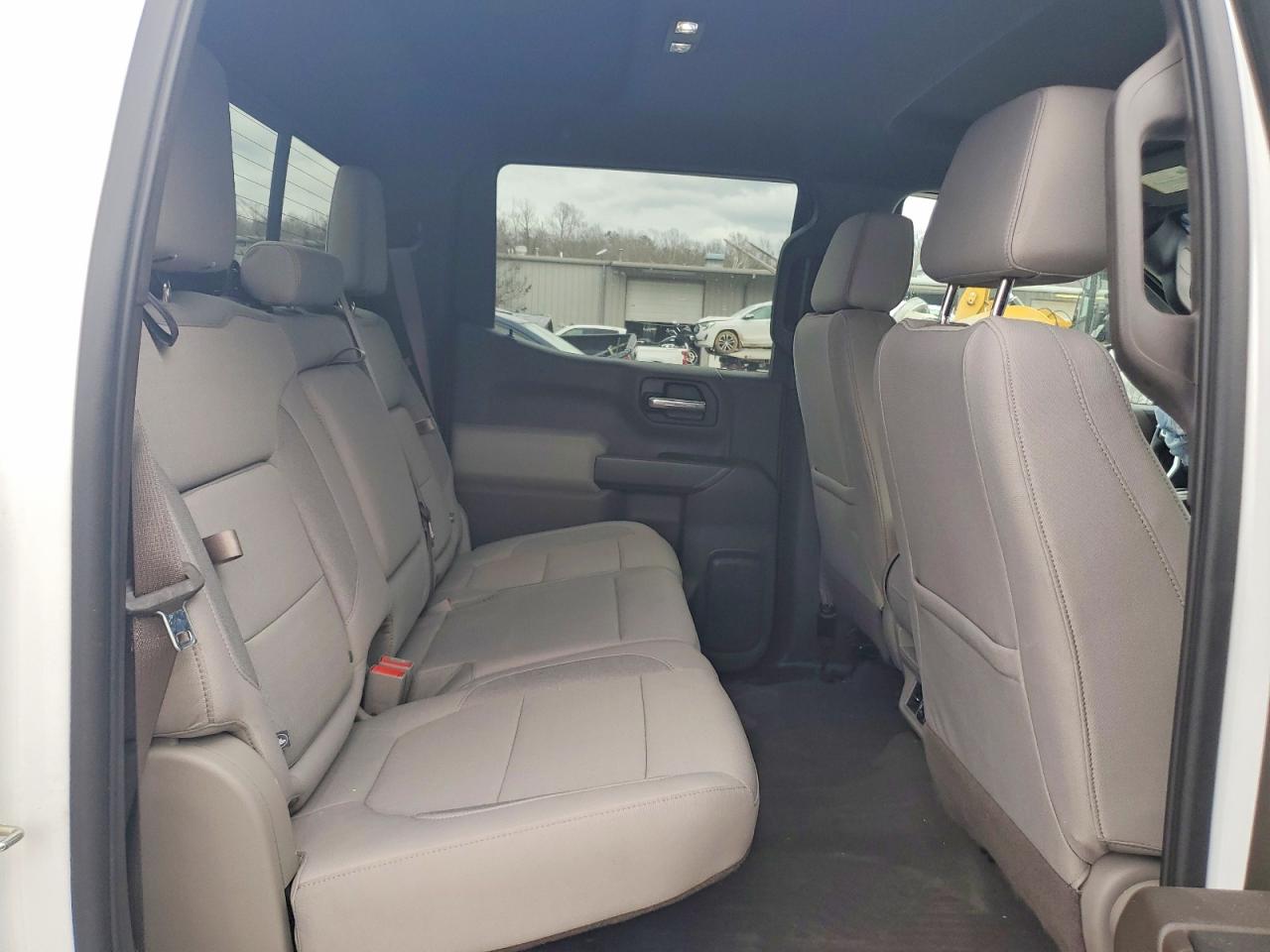 2020 CHEVROLET SILVERADO K1500 LT photo 19