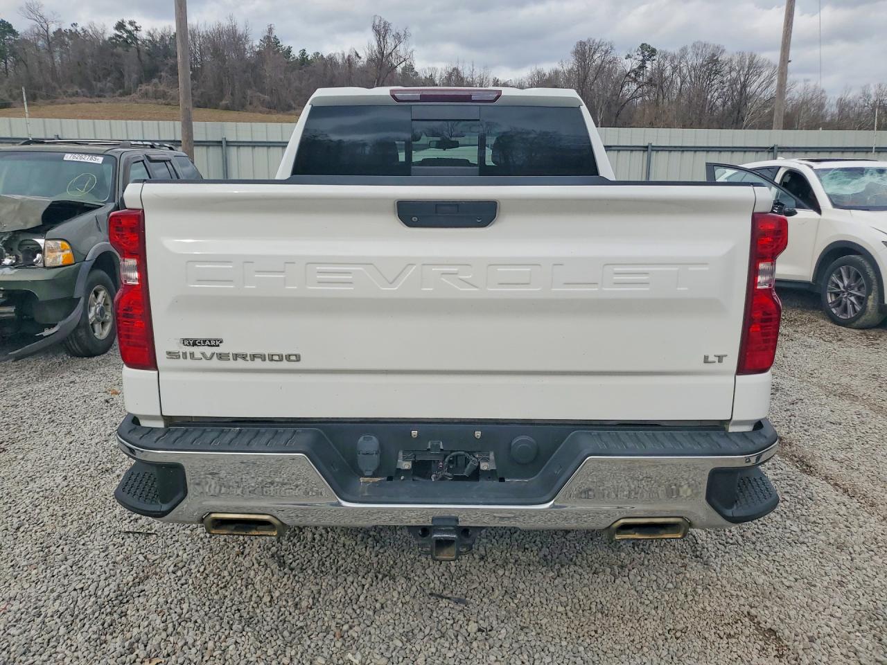 2020 CHEVROLET SILVERADO K1500 LT photo 11