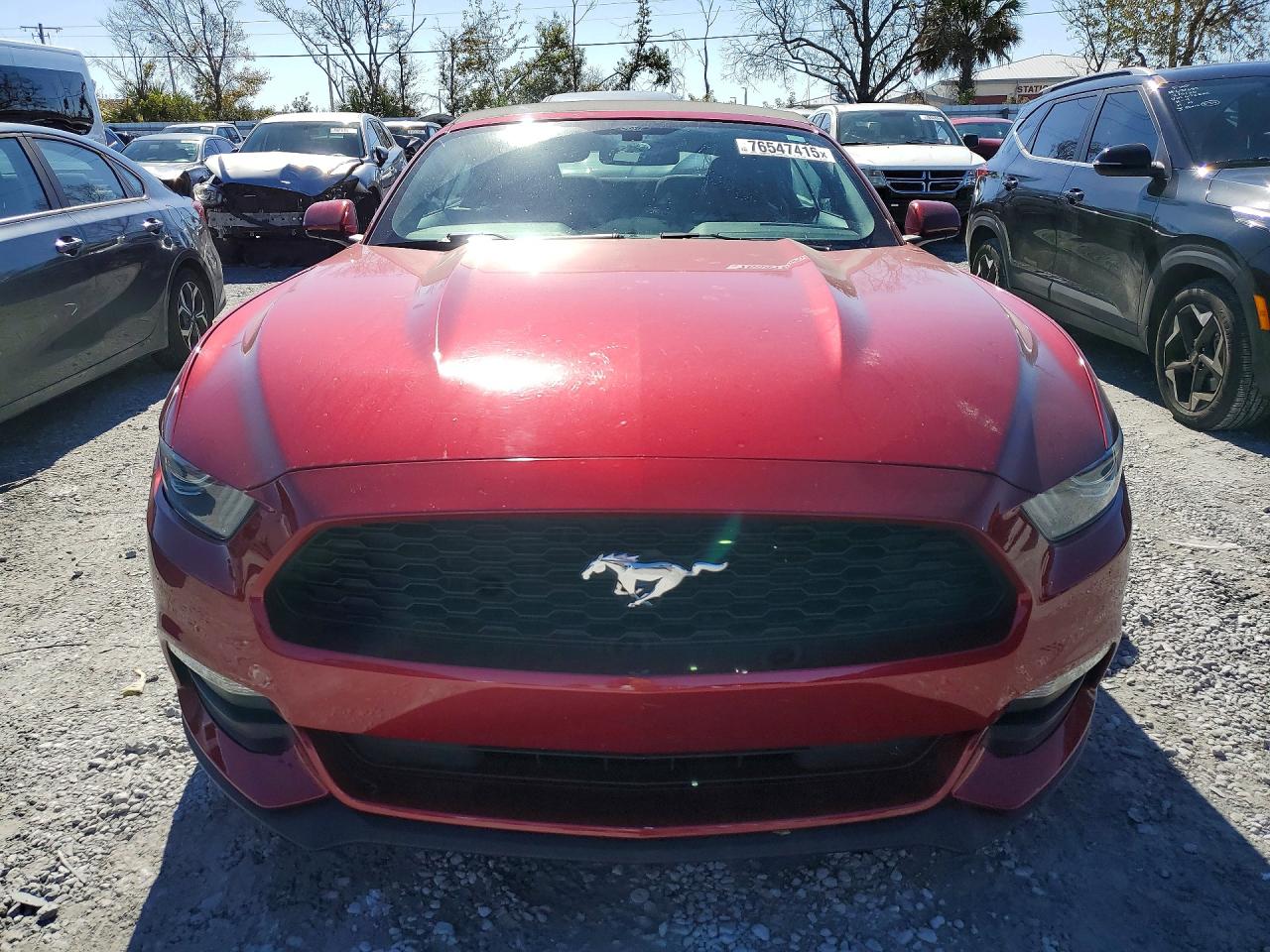 2015 FORD MUSTANG photo 9