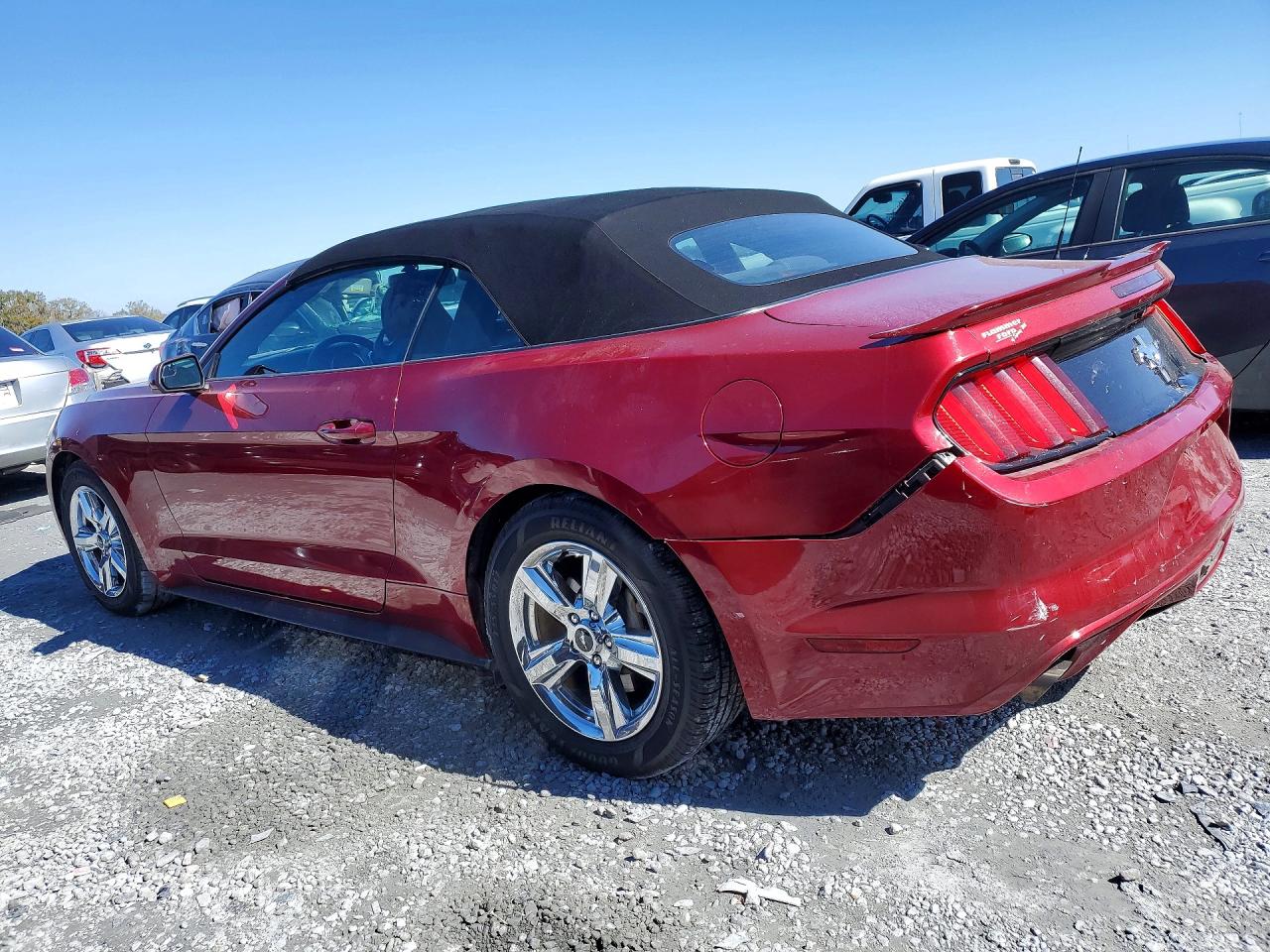 2015 FORD MUSTANG photo 3