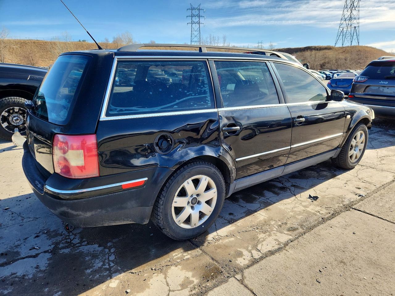2002 VOLKSWAGEN PASSAT GLS photo 3
