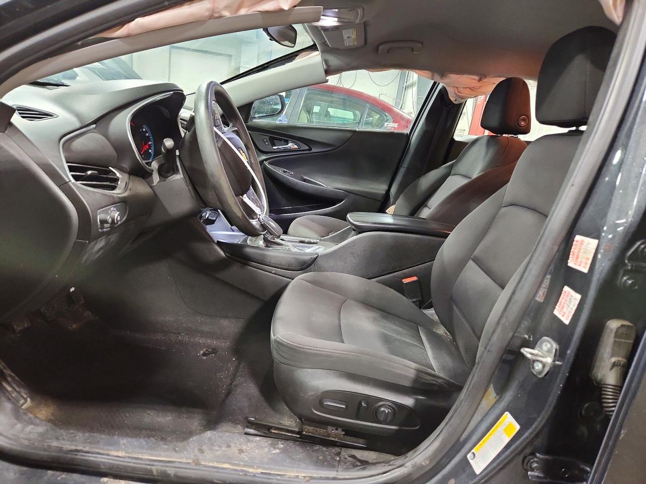 2018 CHEVROLET MALIBU LT photo 7
