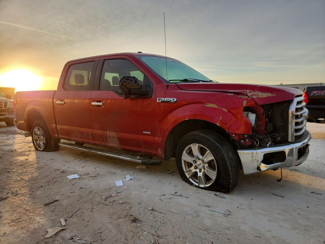 2016 FORD F150 SUPERCREW photo 4