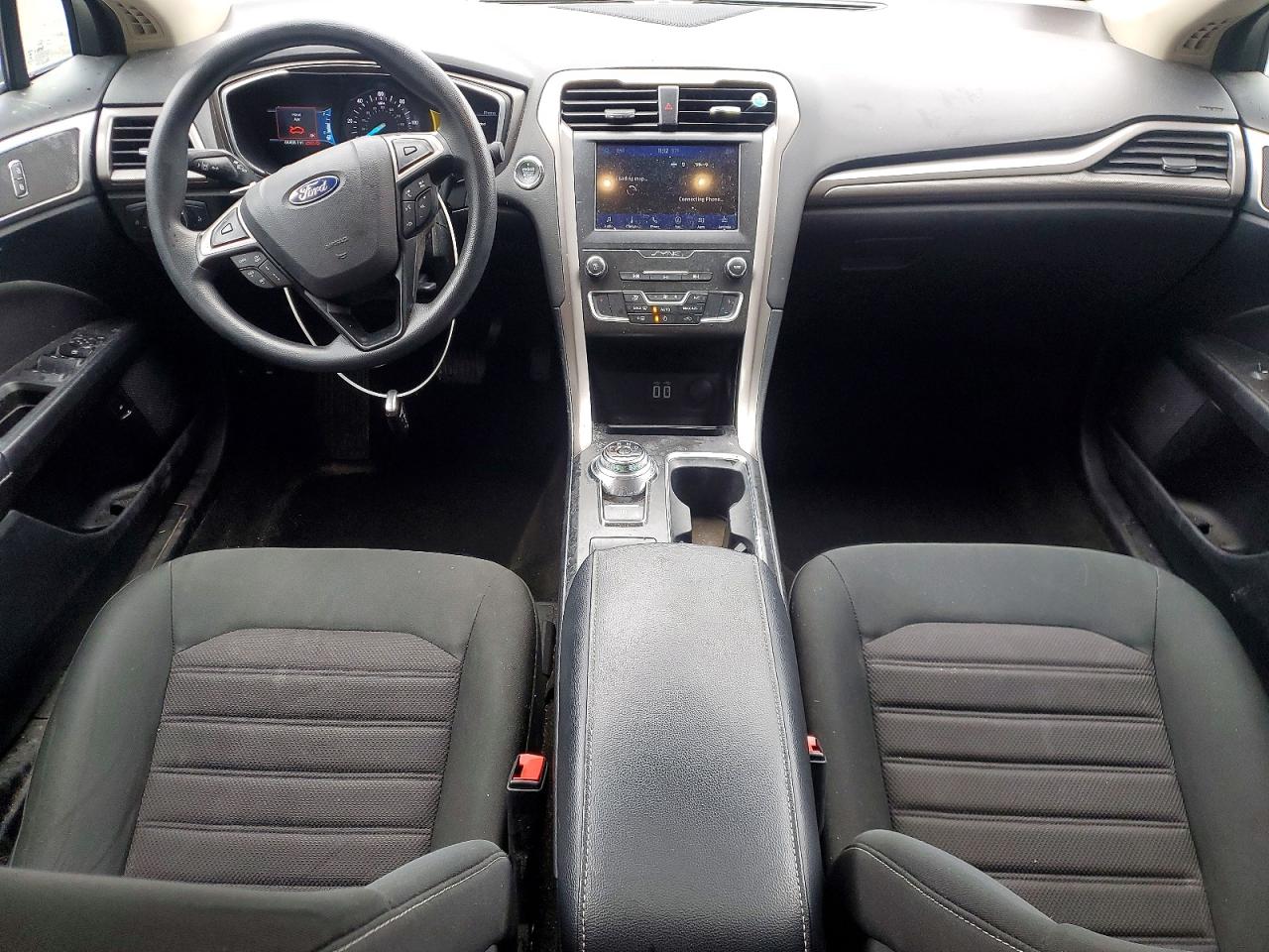 2020 FORD FUSION SE photo 8