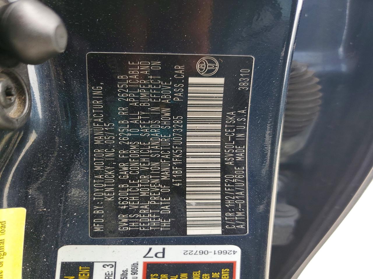 2015 TOYOTA CAMRY LE photo 23