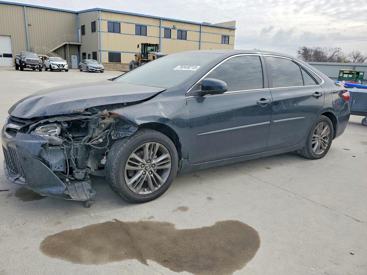2015 TOYOTA CAMRY