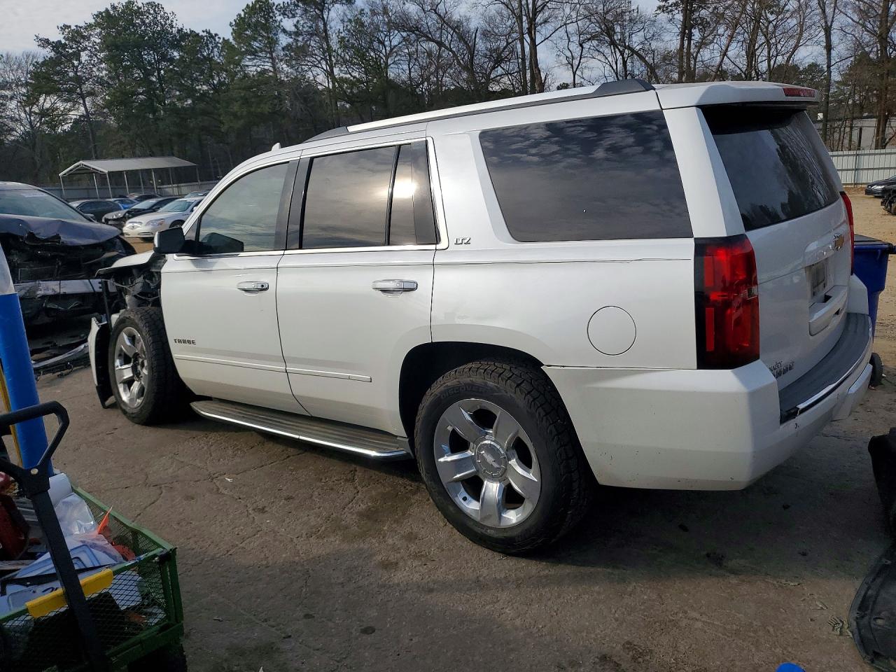 2016 CHEVROLET TAHOE C1500 LTZ photo 2