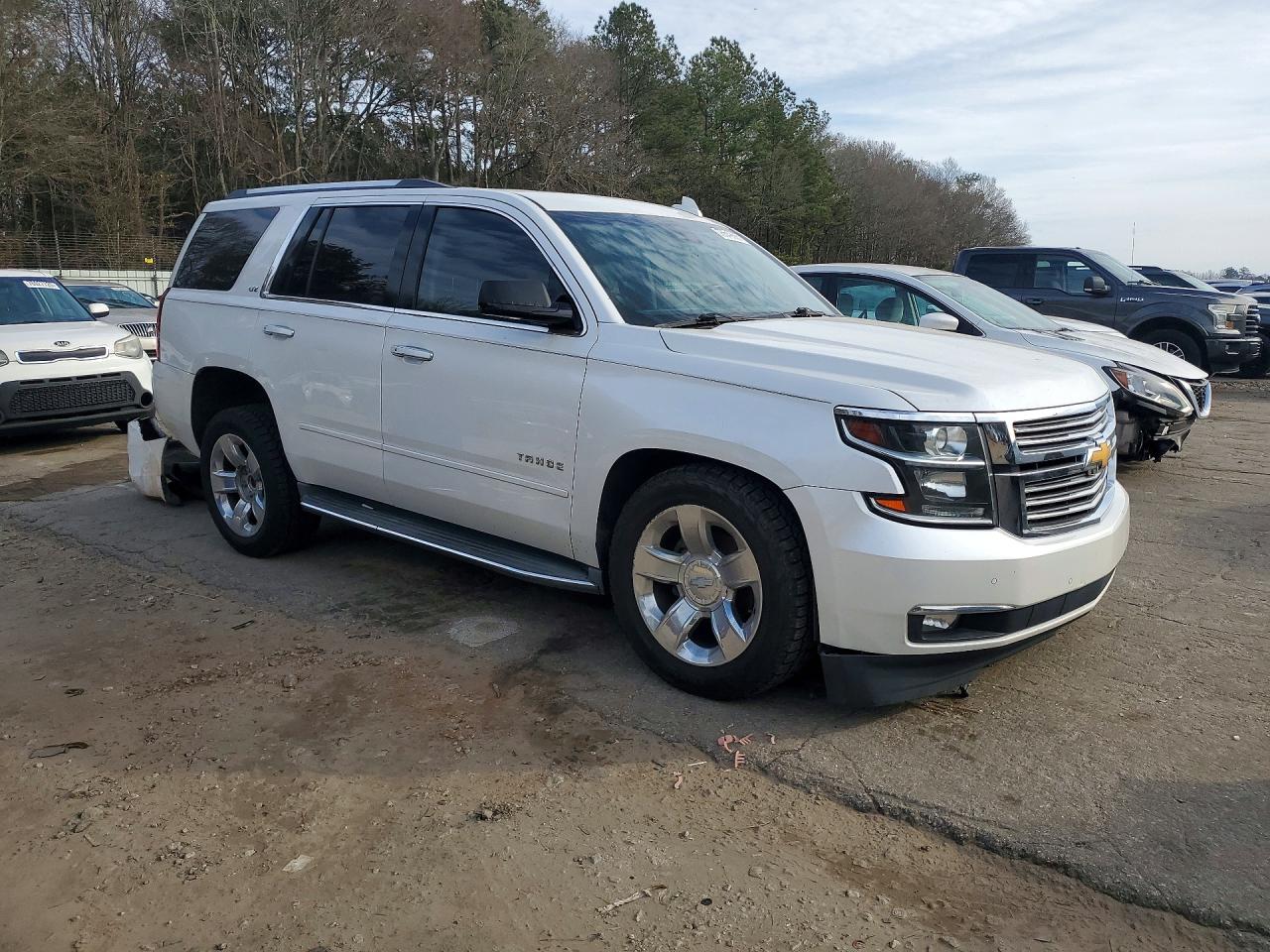 2016 CHEVROLET TAHOE C1500 LTZ photo 4