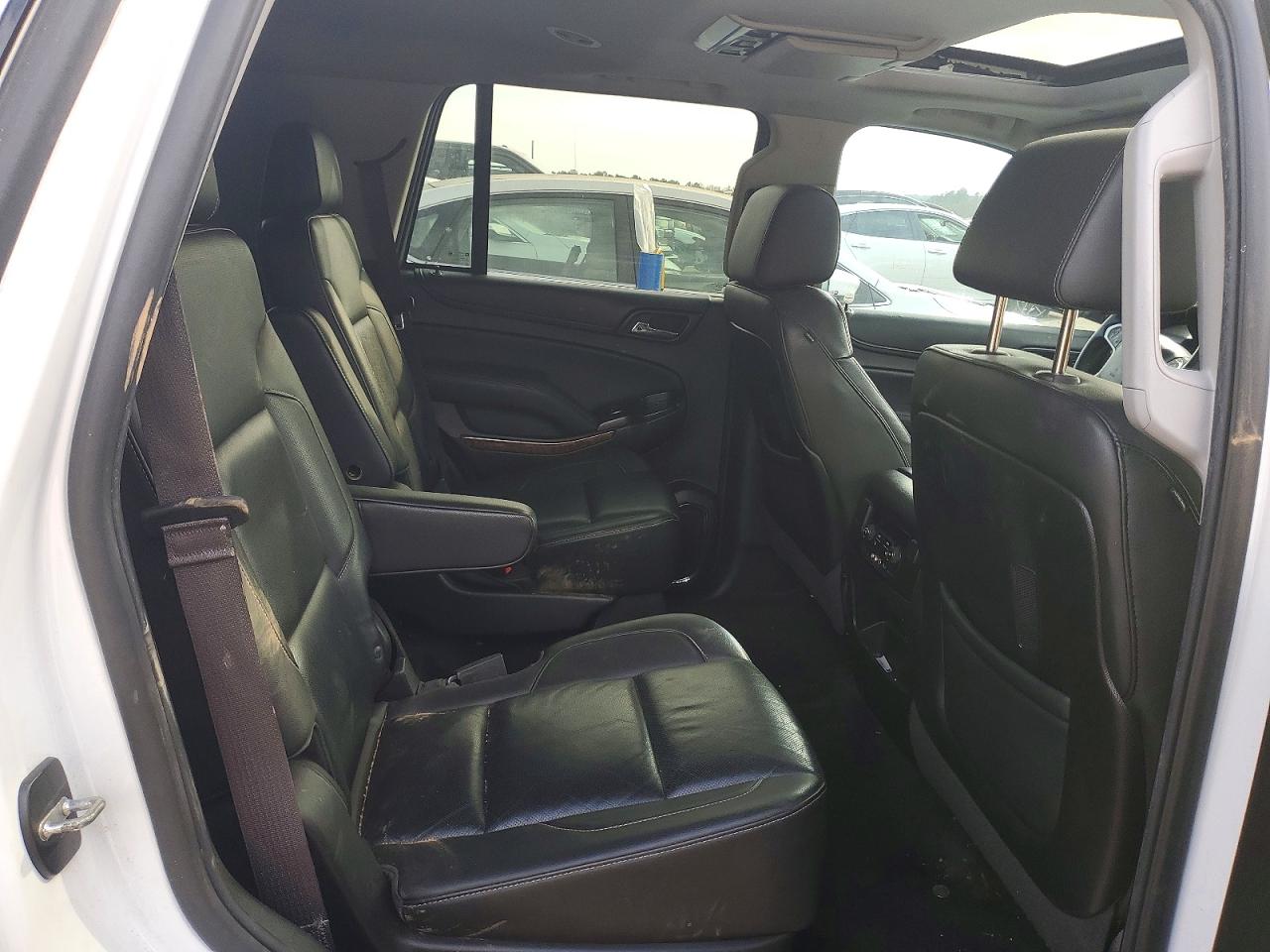 2016 CHEVROLET TAHOE C1500 LTZ photo 11