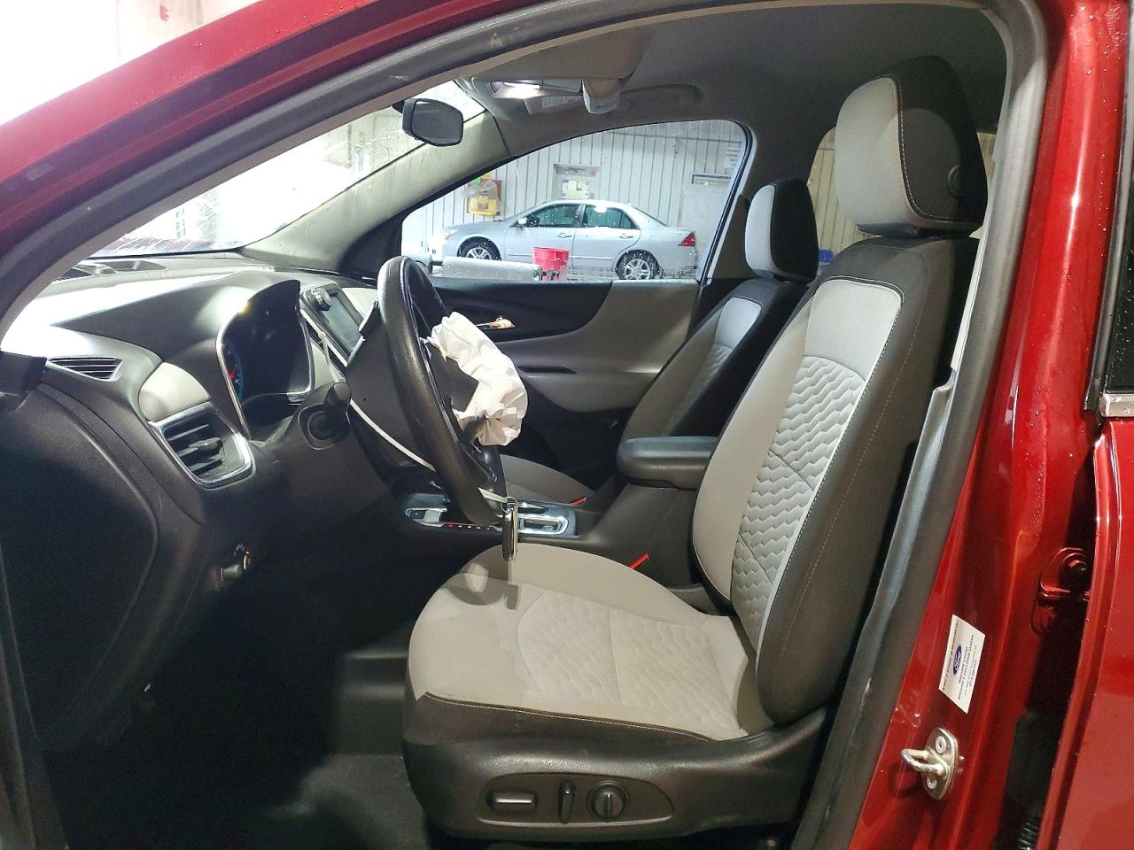 2018 CHEVROLET EQUINOX LT photo 13