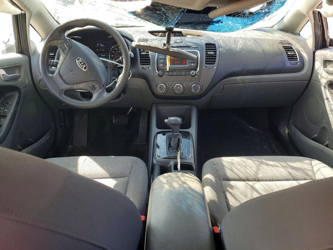 2017 KIA FORTE LX photo 15