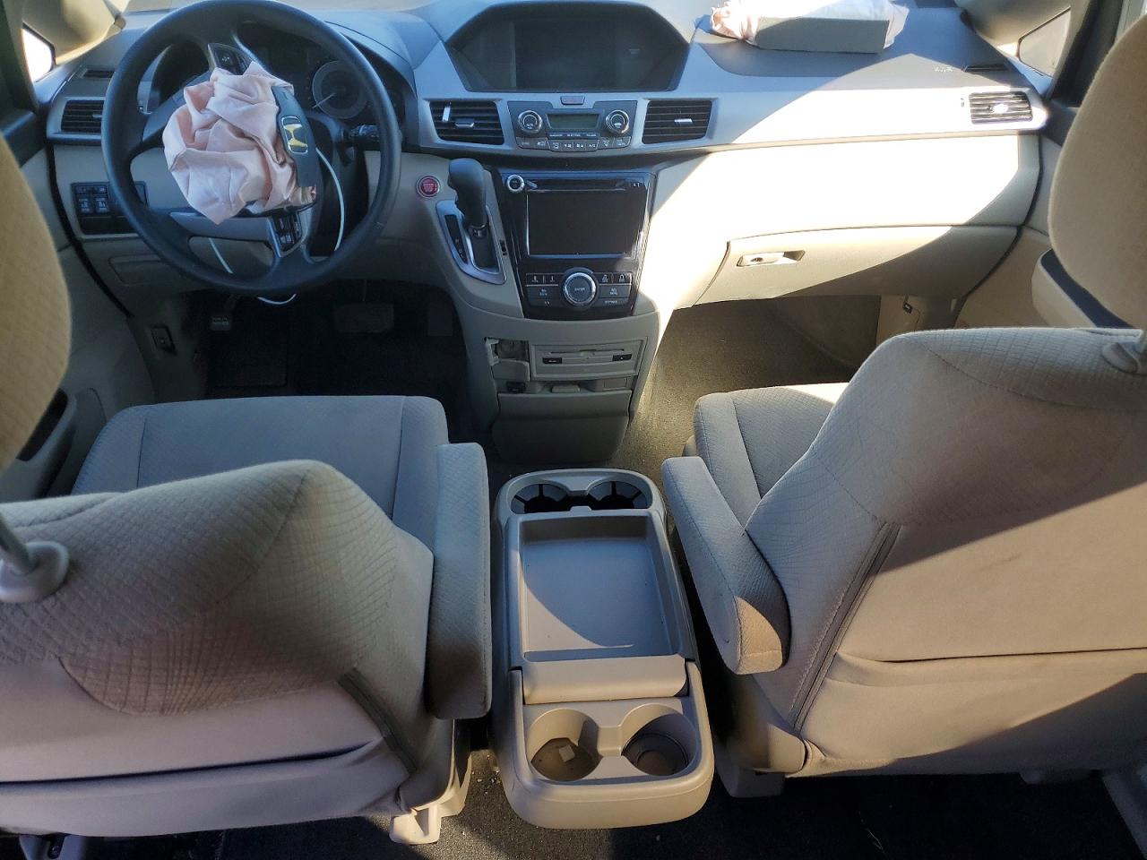2016 HONDA ODYSSEY SE photo 22