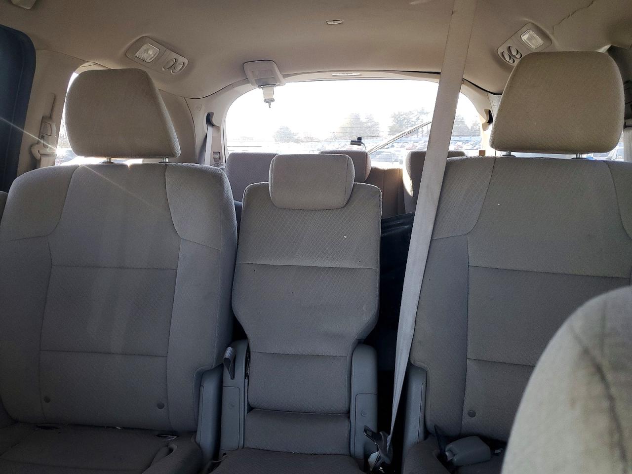 2016 HONDA ODYSSEY SE photo 28