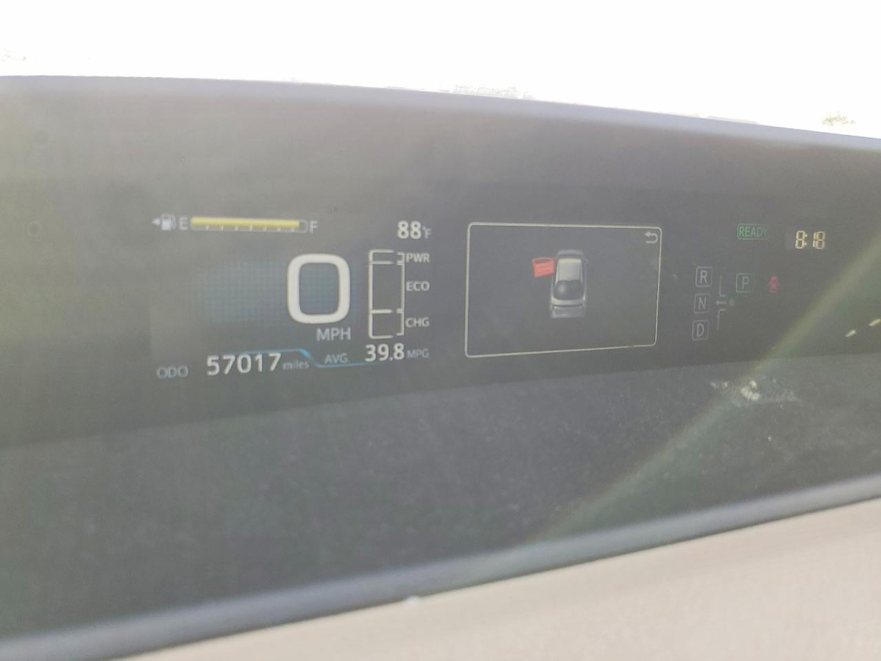 2017 TOYOTA PRIUS photo 6
