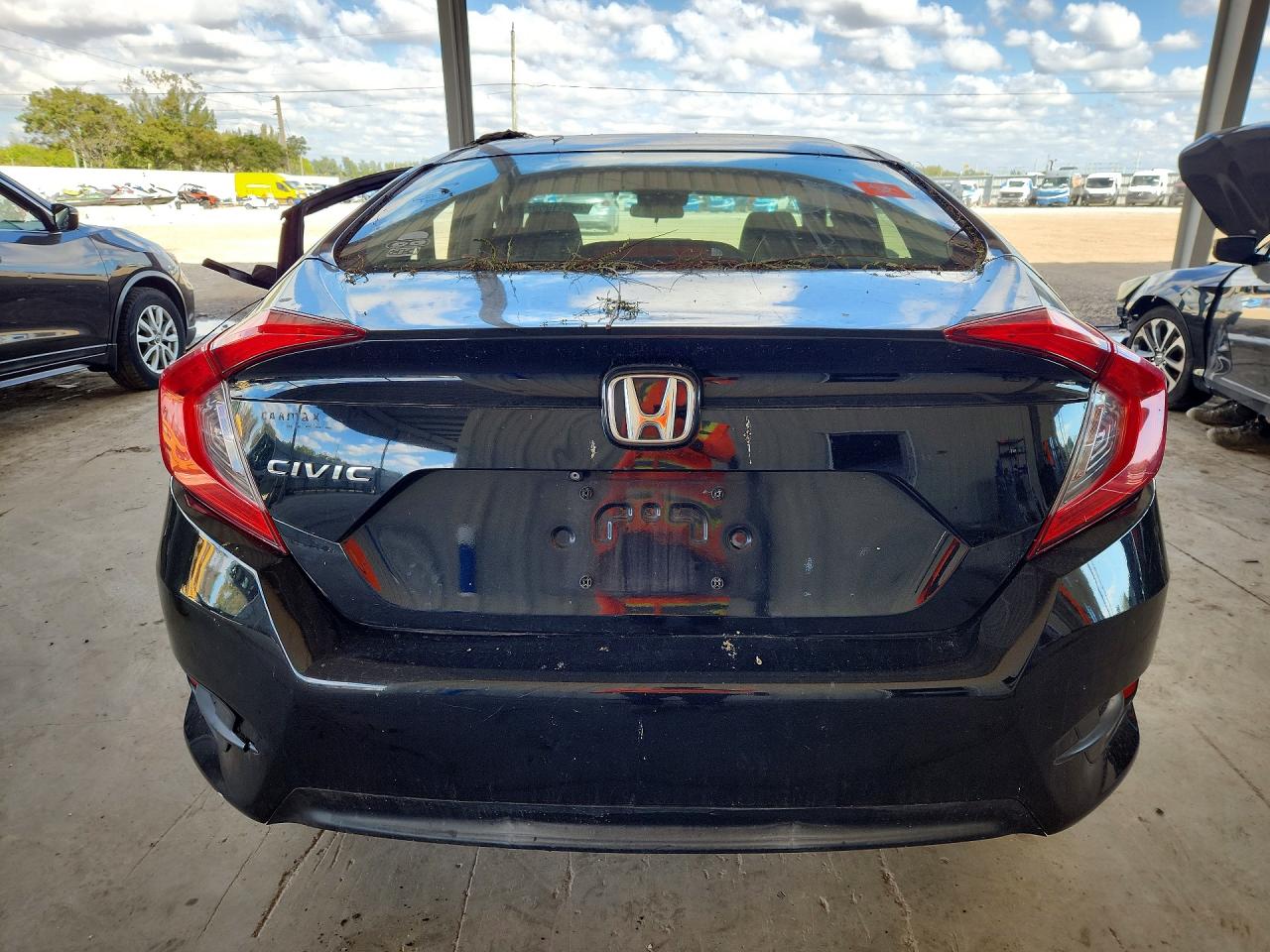 2016 HONDA CIVIC LX photo 16