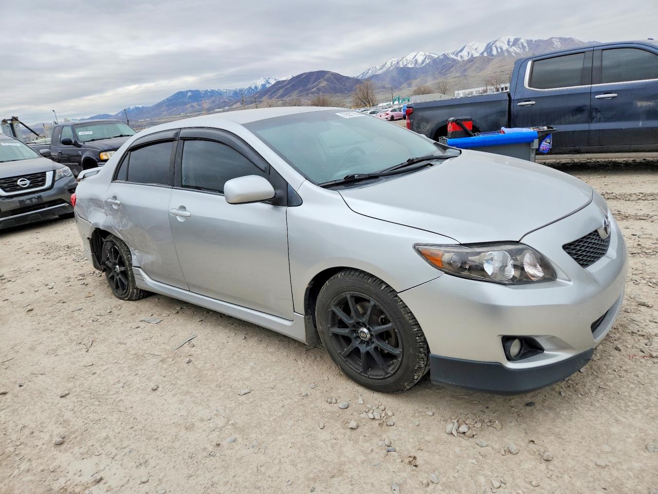 2010 TOYOTA COROLLA S photo 4