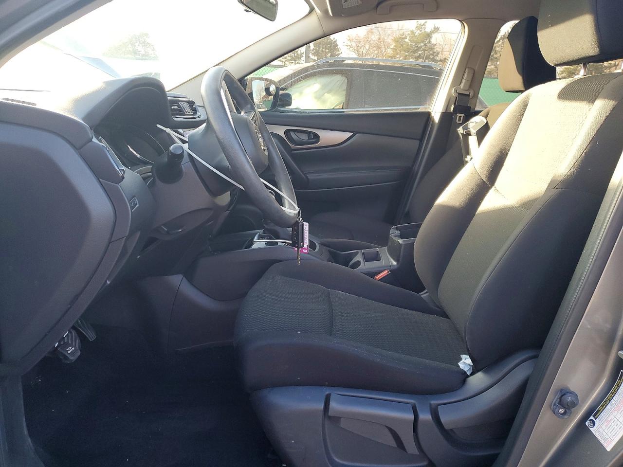 2019 NISSAN ROGUE SPORT S photo 13