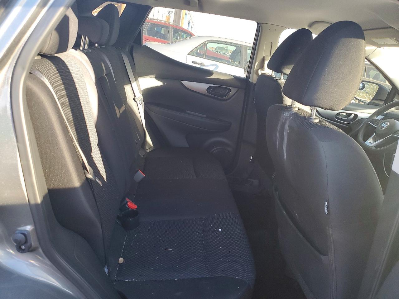 2019 NISSAN ROGUE SPORT S photo 19