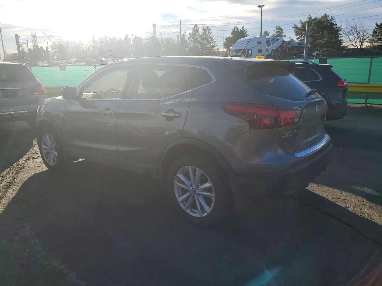 2019 NISSAN ROGUE SPORT S photo 3