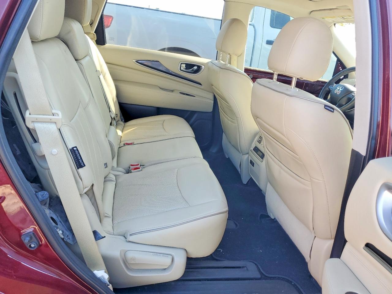 2020 INFINITI QX60 LUXE photo 11