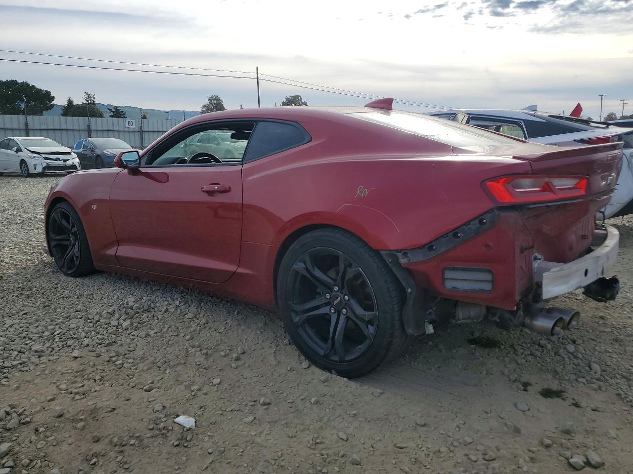 2017 CHEVROLET CAMARO LT photo 3