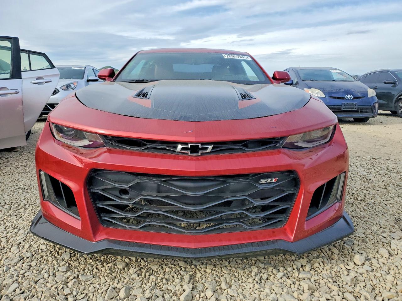 2017 CHEVROLET CAMARO LT photo 9