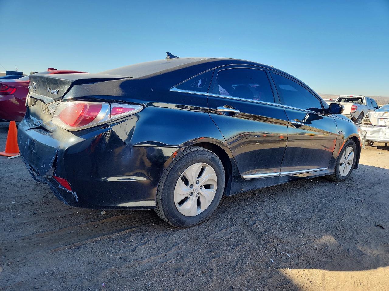2013 HYUNDAI SONATA HYBRID photo 3