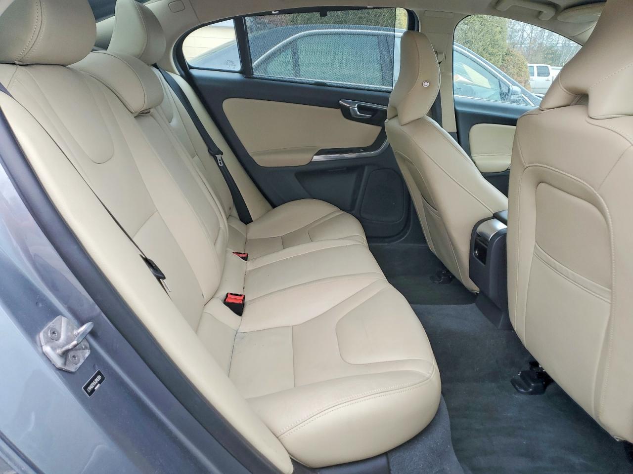 2018 VOLVO S60 INSCRIPTION photo 19