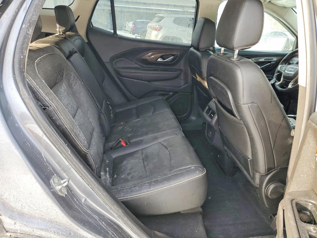 2019 GMC TERRAIN DENALI photo 11